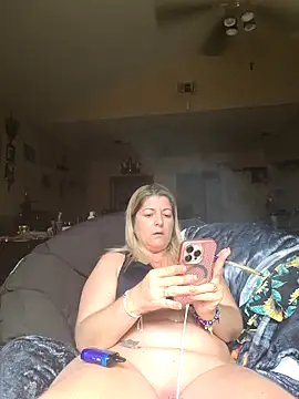 NikkiBlisss' Webcam Show