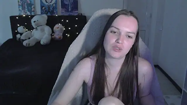 Chat +18 de Little_flowers ao vivo