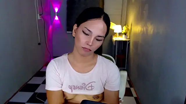 SanyaGirlx – Kamerová šou