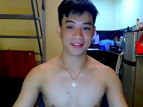 AsianCUMQUICKLY: διαδικτυακό σόου στην κάμερα