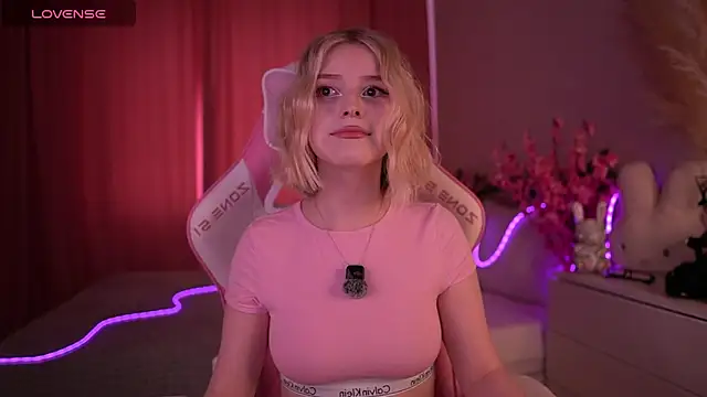 Dragonwind Chat XXX live