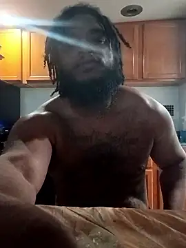 Longthickdick33 élő XXX-chatje