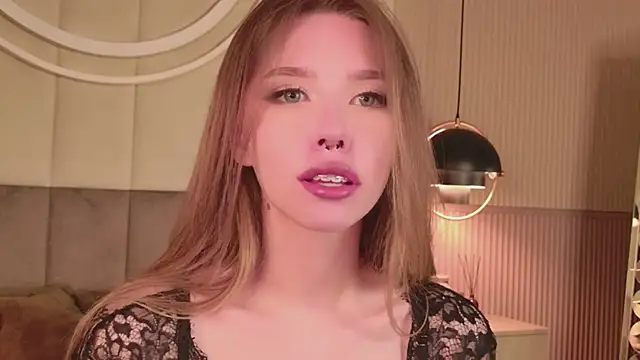 Онлайн чат XXX Sierra_Fane