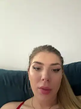 AishaDiamonds 라이브 XXX 채팅