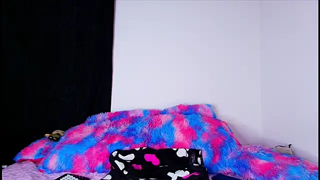 Chat XXX en directo de Canela_Osada_