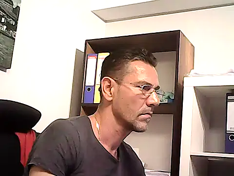 عرض كام mastercharisma35
