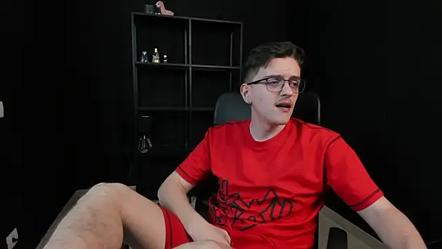 Živý XXX chat FelixStarkk