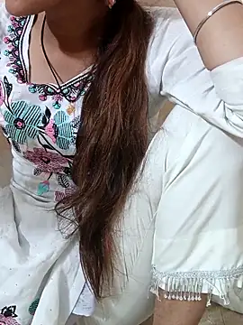 Naughty_Ada: απευθείας συνομιλία ΧΧΧ