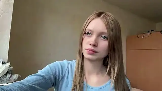 BirdieMcadam Show in webcam