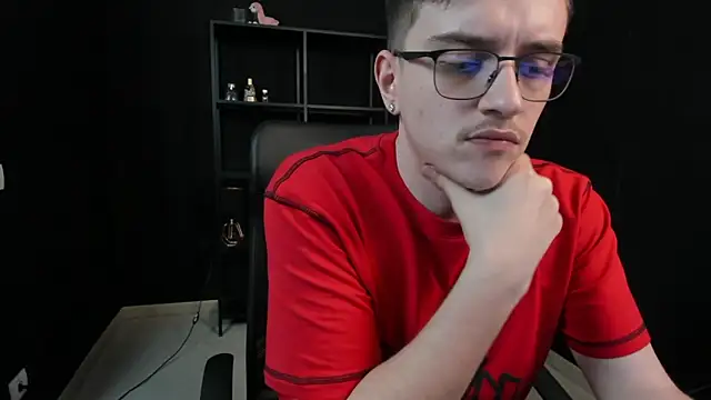 Chat XXX en directo de FelixStarkk