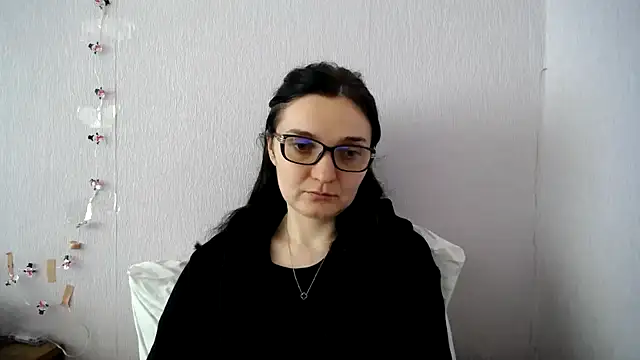 Shiny_gine Chat XXX live