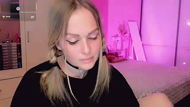 Libby_Nora live XXX chat