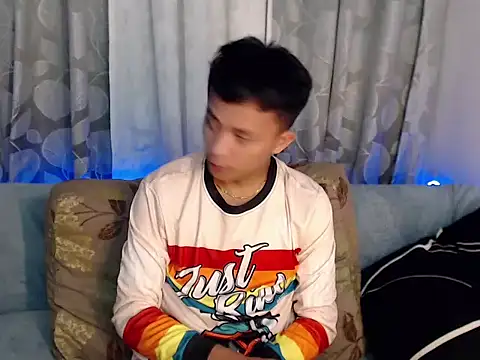 Chat XXX en directo de ur_twinkKirk6969