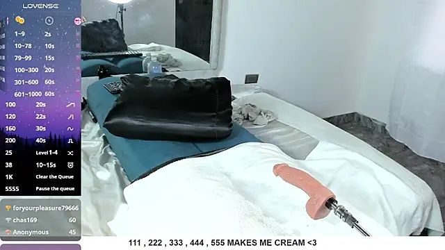 Benjamin_Buster 라이브 XXX 채팅