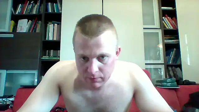 Matttthees webcam show