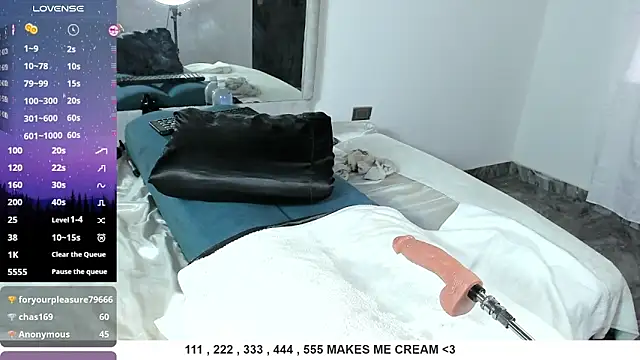 Benjamin_Buster webkamerás műsora