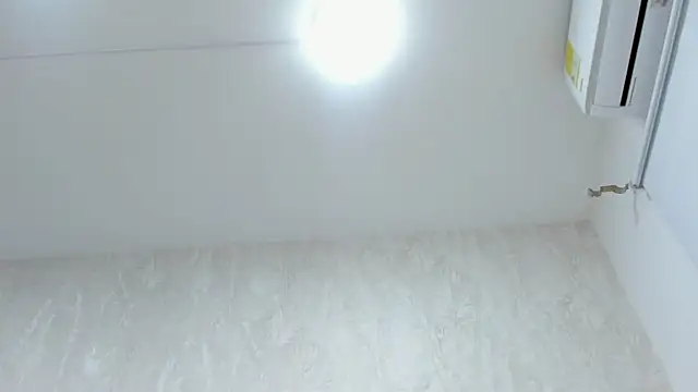 crystal_sm Chat XXX in diretta