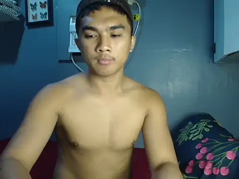 pinoyAdrianneXXX Adlı Modelin Web Kamerası Şovu