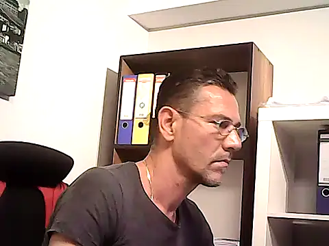 mastercharisma35 Show Webcam
