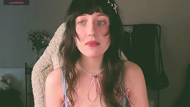 XXX chat uživo modela sheeny_shy