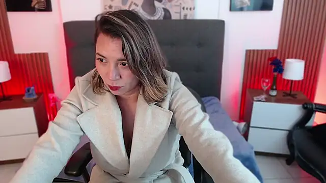Chatroom XXX en direct de milfsecret69