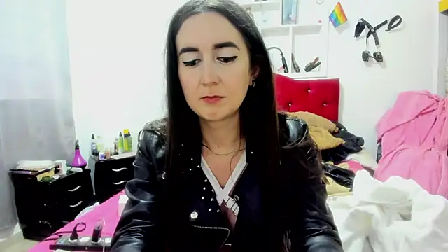 Sweet-Suck69 Show in webcam