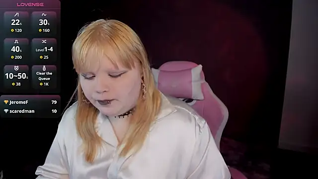 LottieReed's Live XXX Chat