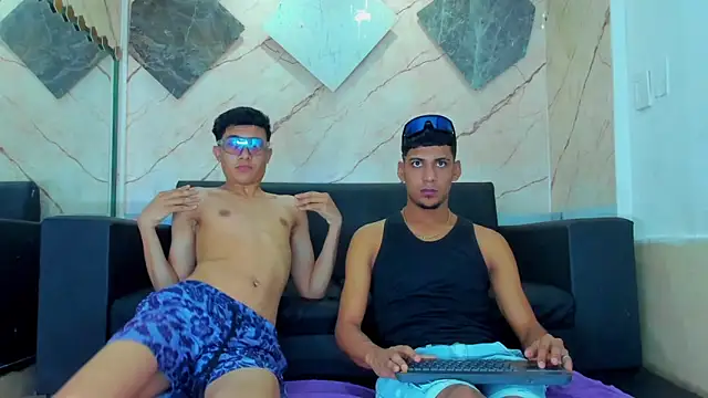 Yeff_26 Live XXX Chat