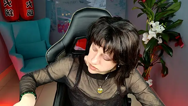 LidaDarknet's Live XXX Chat