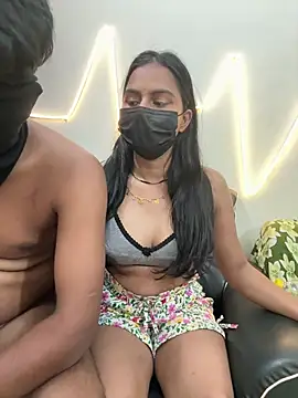 MUSKANHOTCOUPLE Show in webcam