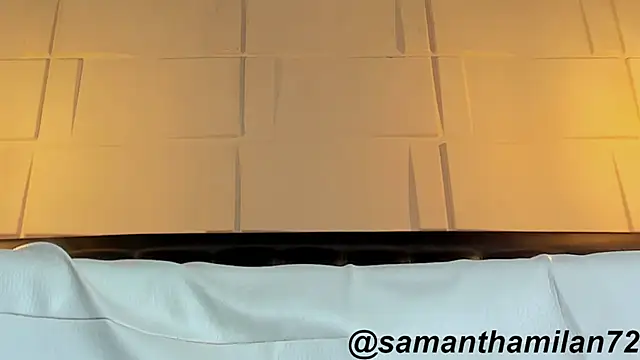 SamanthaMilann 即時 XXX 聊天