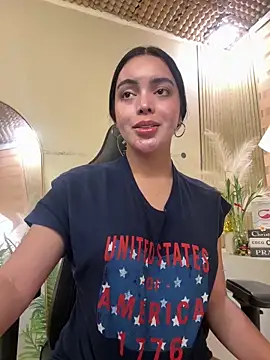 TS-SimplyTheBest's Webcam Show
