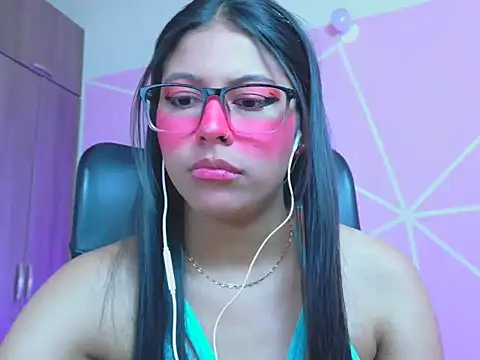 Chat XXX ao vivo de _ALLYSON18_