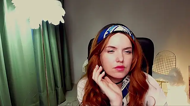 Chat +18 de AliceSmite ao vivo