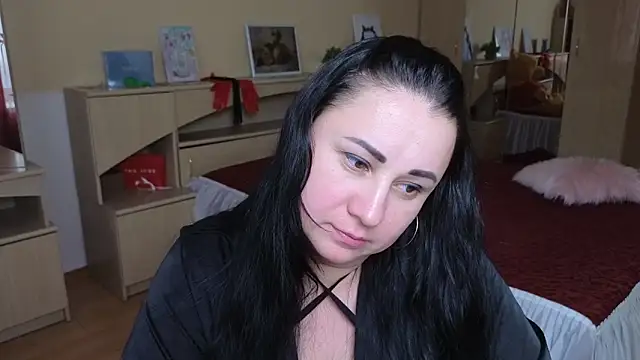 Chat +18 de Mia_Misteryy ao vivo