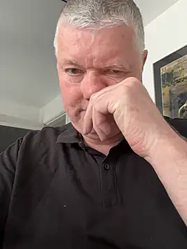 cumboy webkamerás műsora