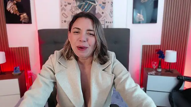 milfsecret69's Live XXX Chat