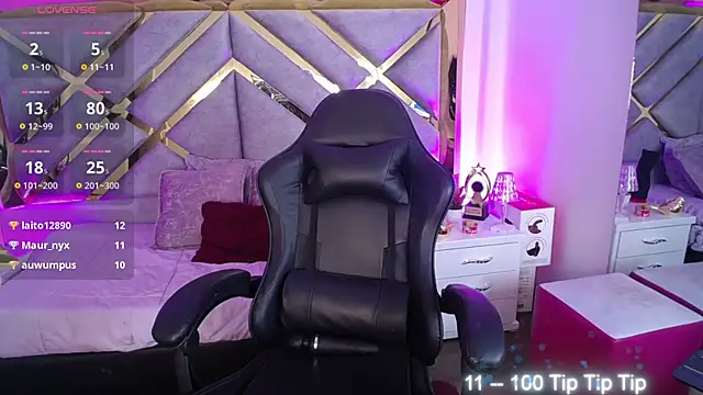 Moon_Water__'s Live XXX Chat