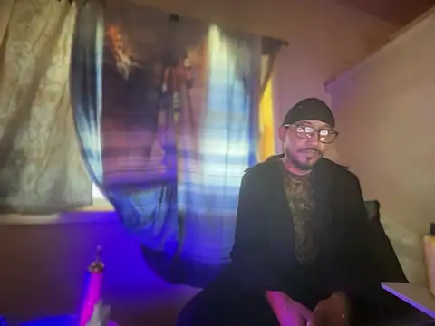 ThrowedWorldWideのライブXXXチャット