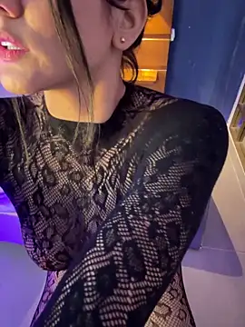 mahia_queen লাইভ XXX চ্যাট