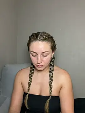 SalemAlexiss Show in webcam
