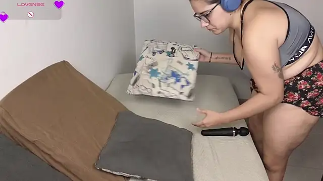 blue__moon_ live XXX chat