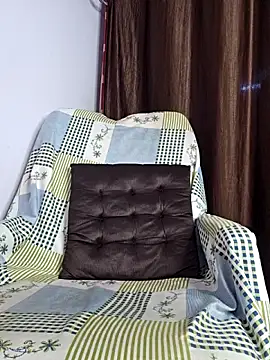 hansika_25 – Live XXX-chat