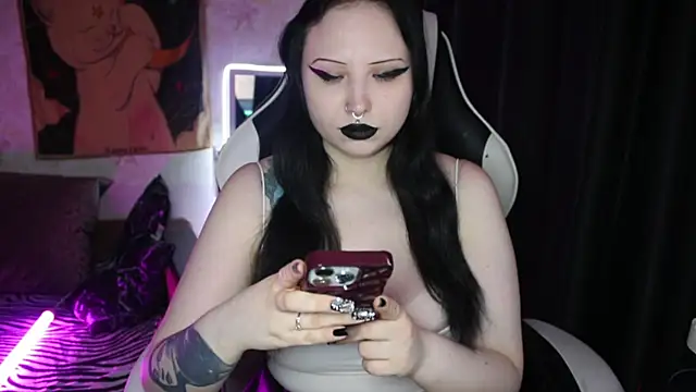 Kitty_goth: απευθείας συνομιλία ΧΧΧ