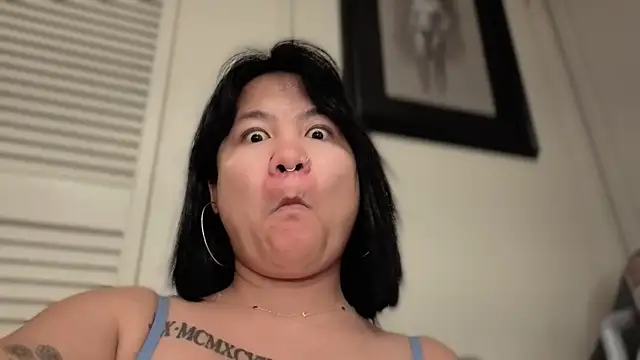 yourvibedealer's Webcam Show