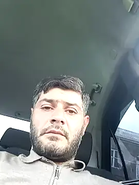 Vahan88's Live XXX Chat
