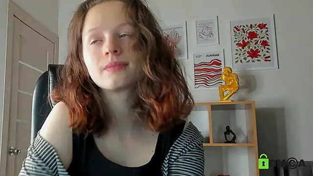 Živý XXX chat Alina_Mills