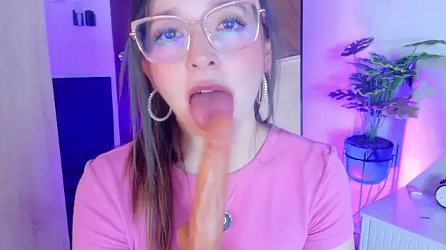 XXX chat uživo modela Gabbie_Danger