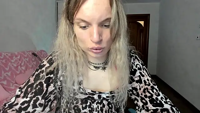 milliKira006's Live XXX Chat
