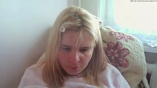 HornyElena's Live XXX Chat